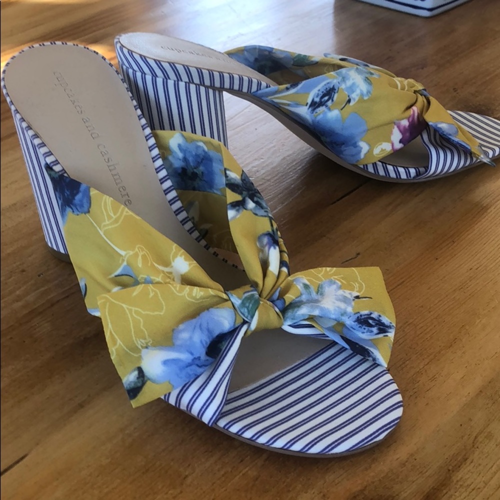 Cupcakes and Cashmere Mules, 8.5 NWT